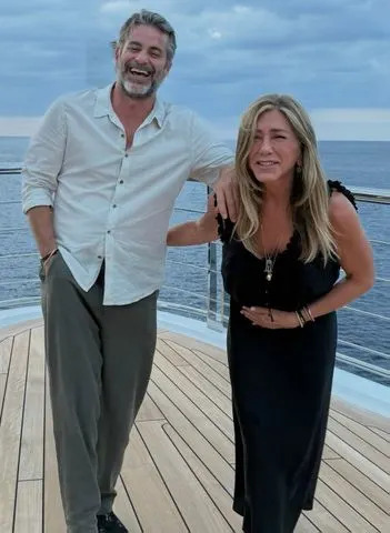 Jim Curtis and Jennifer Aniston. Jim Curtis/Instagram