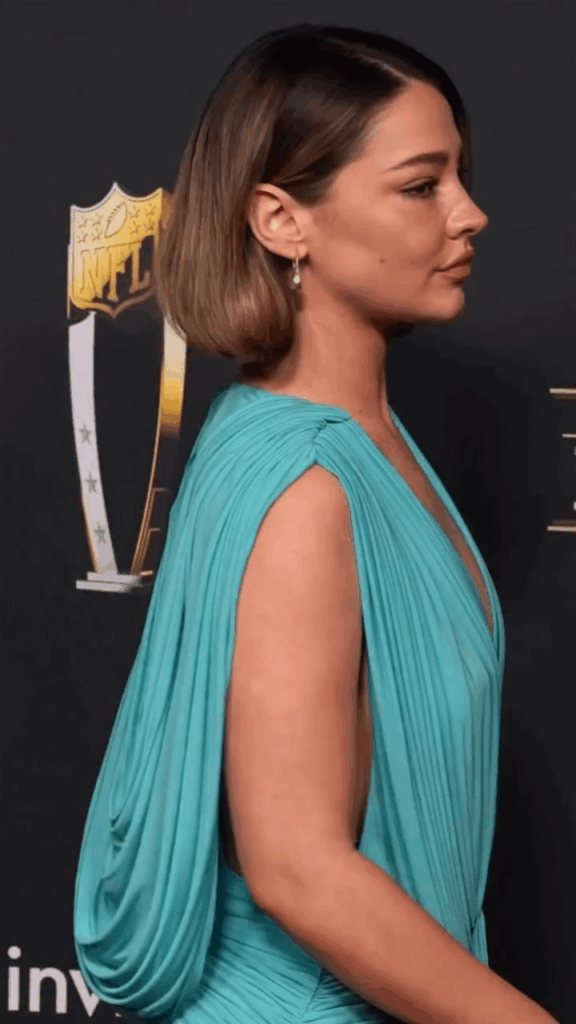 Madelyn Cline looking breathtaking at the NFL Honors