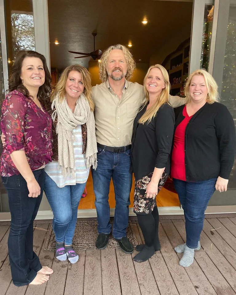 Cast of 'Sister Wives' christine_brownsw/Instagram