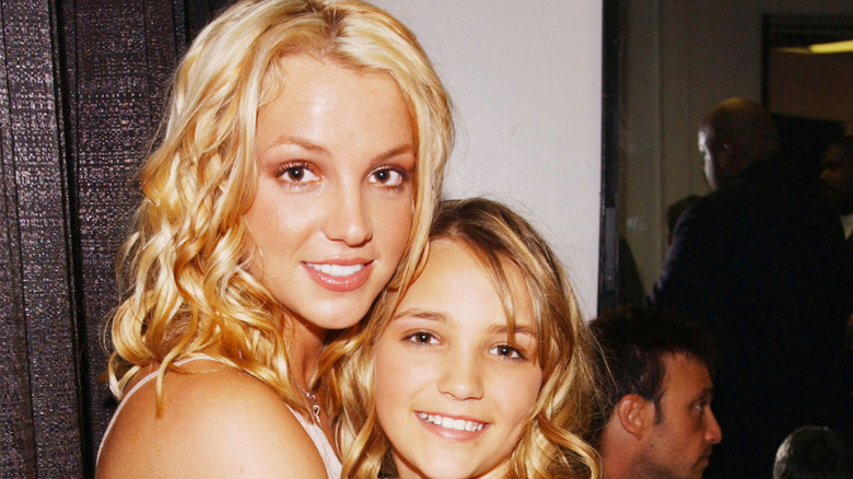 Britney Spears and Jamie Lynn Spears at the KCAs