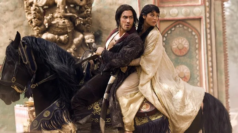 Jake Gyllenhaal and Gemma Arterton on a horse in Prince of Persia: The Sands of Time