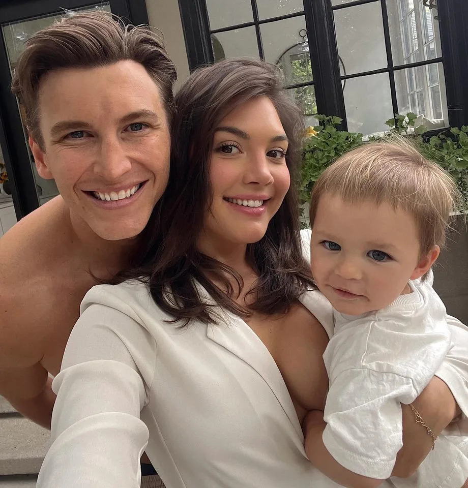 Blake Horstmann and Giannina Gibelli with their son Heath Giannina Milady Gibelli/Instagram