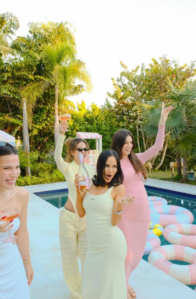 The mood felt relaxed but celebratory.
