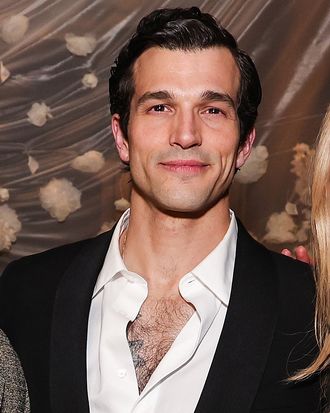 FX’s “Love Story: John F. Kennedy Jr. & Carolyn Bessette” Red Carpet Premiere