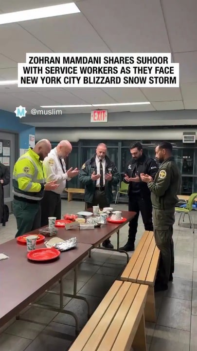 Mayor Zohran Mamdani shares suhoor/ sehri with service workers as New York City faces intense blizzard snow storm. 🌨️ ❤️