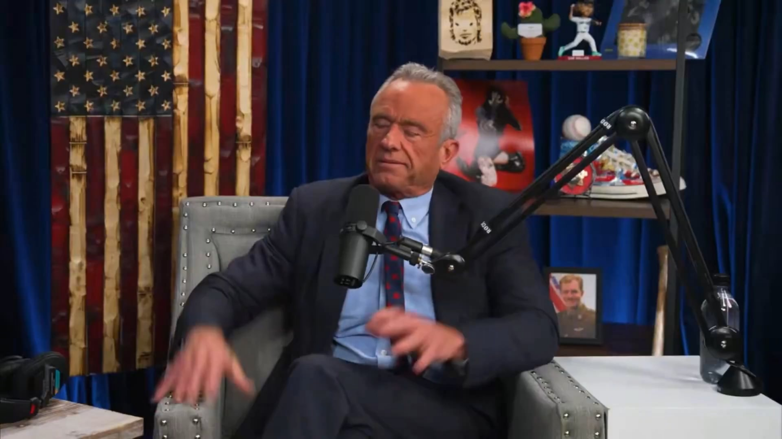The current Secretary of Health and Human Services of the United States, RFK Jr:“I'm not scared of a germ. I used to snort cocaine off of toilet seats.”