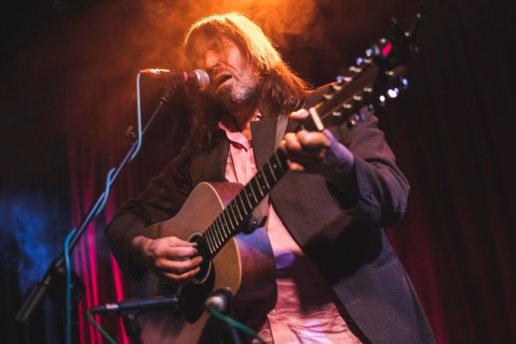 Evan Dando's Episode of NPR's 'Tiny Desk' 'Won't Be Aired,' Wife Says