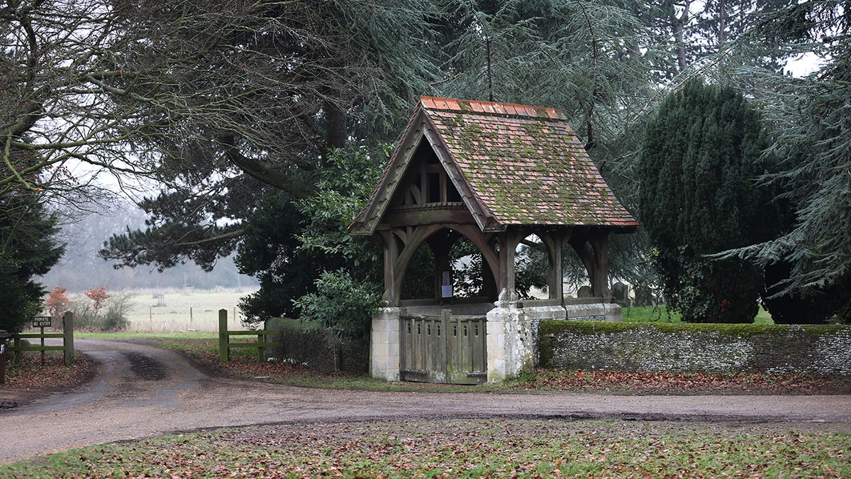 An area view of the road leading to Wood Farm in the U.K.