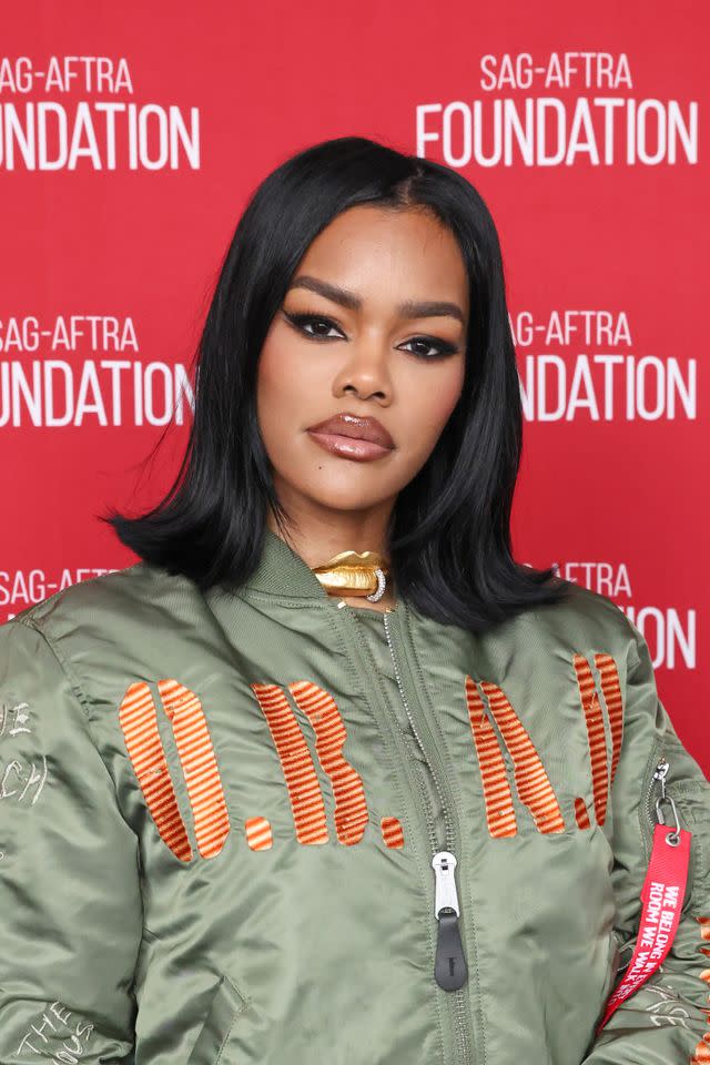 A shoulder-grazing lob Getty