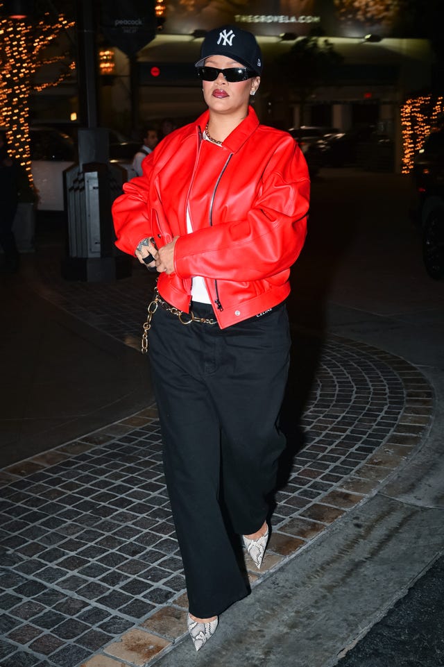 los angeles, ca december 16: rihanna is seen on december 16, 2025 in los angeles, california. (photo by dutch/bauer griffin/gc images)