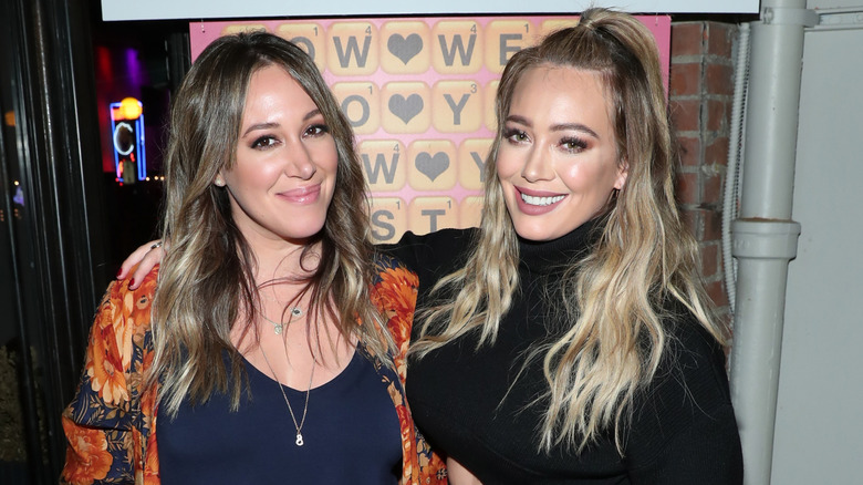 Hilary duff and Haylie Duff at an event