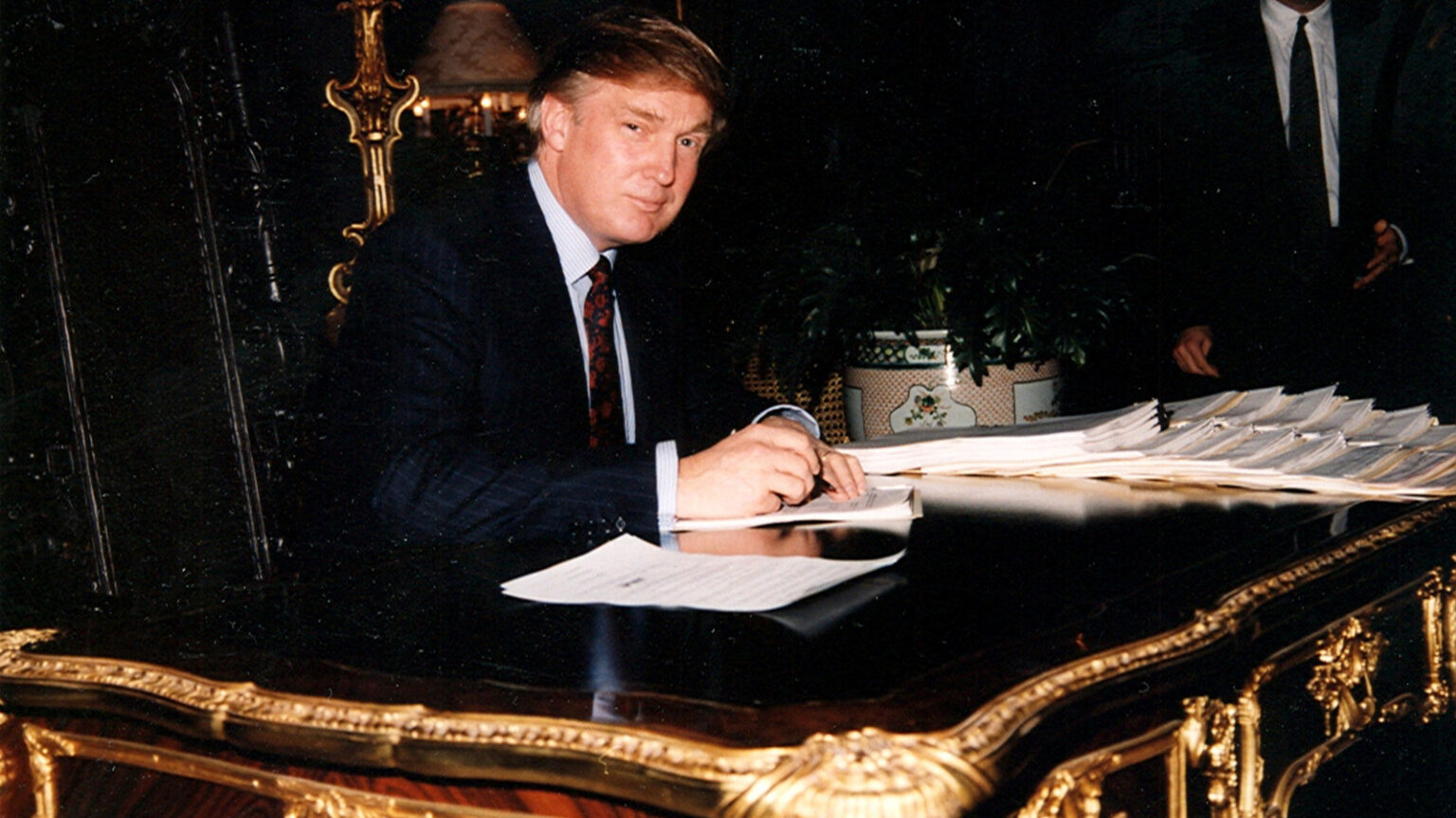 What Mar-A-Lago Looked Like Before Donald Trump & His Tacky Gold Decor Moved In