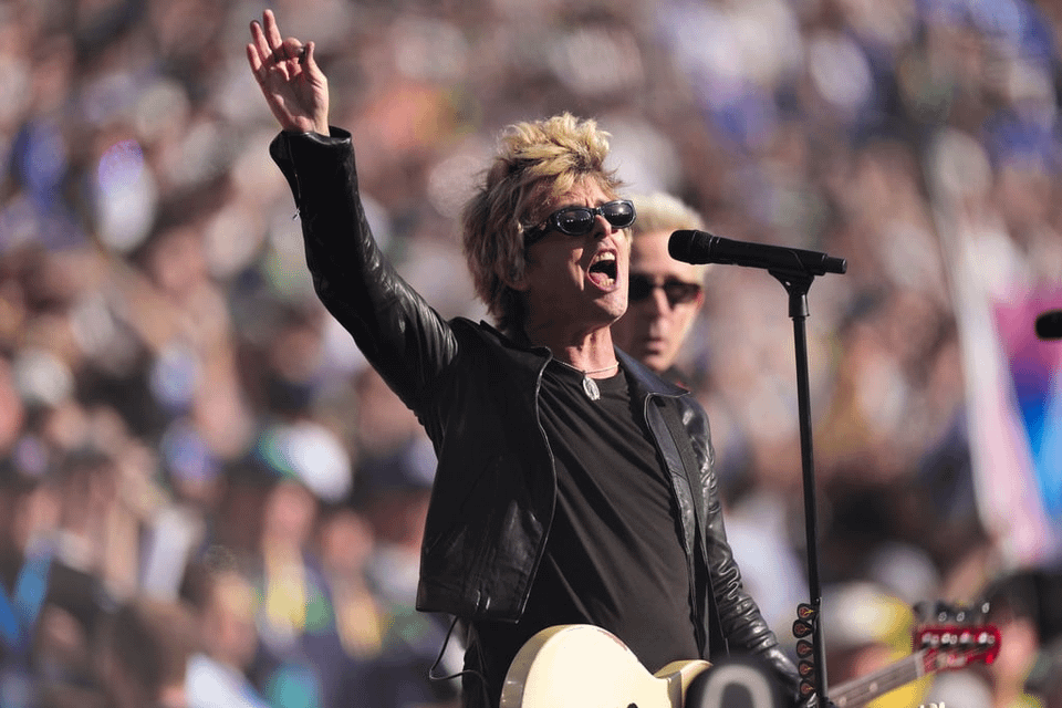 Happy 54th birthday to legendary Green Day frontman Billie Joe Armstrong