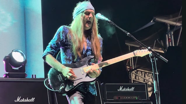 TNT Guitarist RONNI LE TEKRØ Is ‘Receiving Treatment’ For ‘A Serious Medical Condition’ BLABBERMOUTH.NET