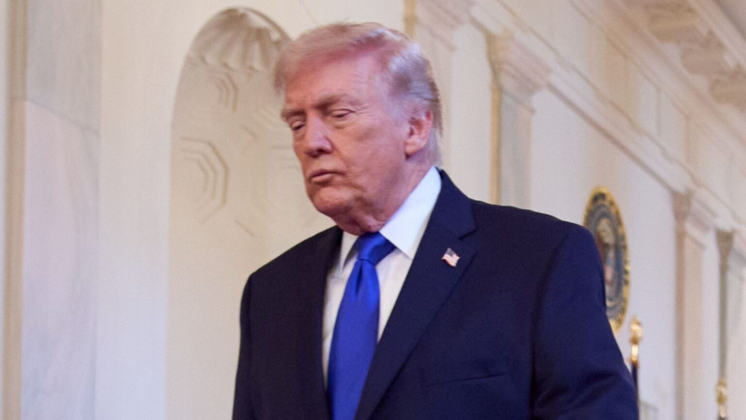 Epstein files latest: DoJ 'covering up allegation Trump sexually abused minor' - as Hillary Clinton testifies in probe | US News