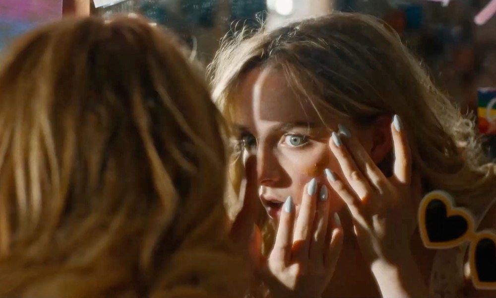 ‘Slanted’ Trailer – ‘Mean Girls’ Meets ‘The Substance’ in Teen Body Horror Comedy 'Slanted' Trailer - 'Mean Girls' Meets 'The Substance' in Teen Body Horror Comedy