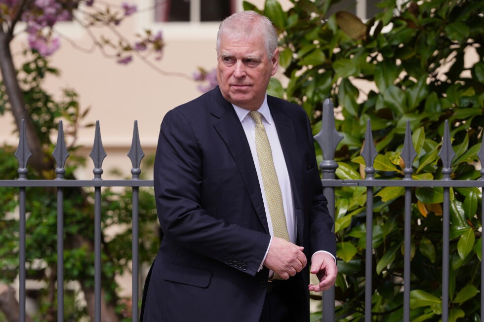 UK police arrest Andrew Mountbatten-Windsor for misconduct in public office UK police arrest Andrew Mountbatten-Windsor for misconduct in public office