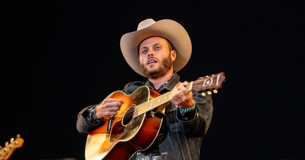 Charley Crockett cancels Saskatoon show, Canadian tour after being denied entry