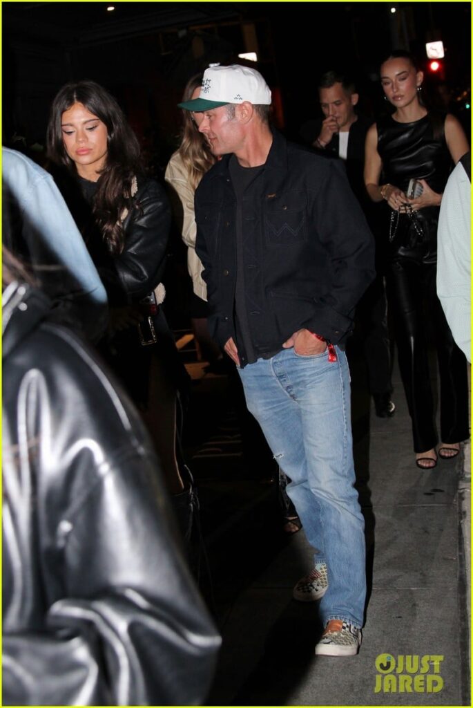 zac efron angelina green super bowl weekend 025278088