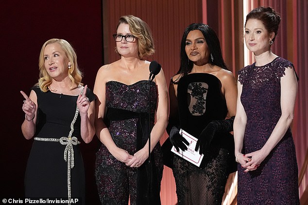 The Office cast reunited at Sunday night's Actor Awards, reminiscing about their years together on the hit show