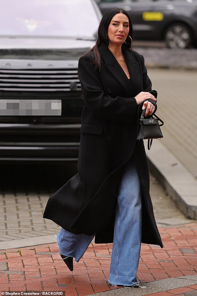 Stepping out for the event, Annie, who is expecting her fifth child with footballer Kyle Walker, concealed her baby bump with an oversized black coat