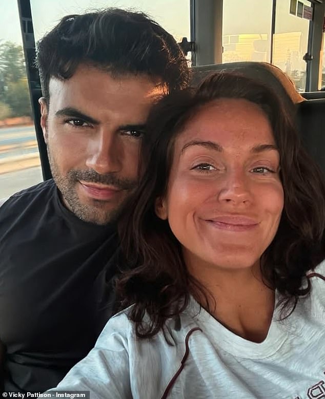 Vicky Pattison has shared an update with fans as she and husband Ercan Ramadan attempt to flee Dubai after the US-Israel war against Iran sparked chaos in the UAE