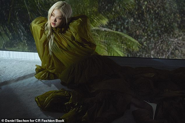 For her final look, Rosé looked nothing short of sensational in a green gown with dramatic puffed shoulder pads and a ruffled hem