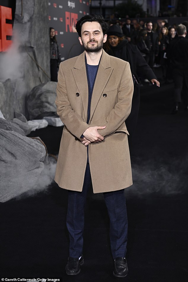 Elham Ehsas was also in attendance