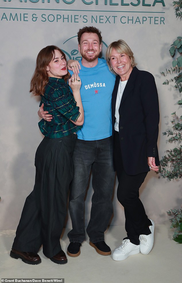 They smiled for a photo with Jamie's former Made In Chelsea co-star and friend Sam Thompson