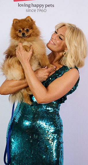 She was seen with a fury companion during the gala