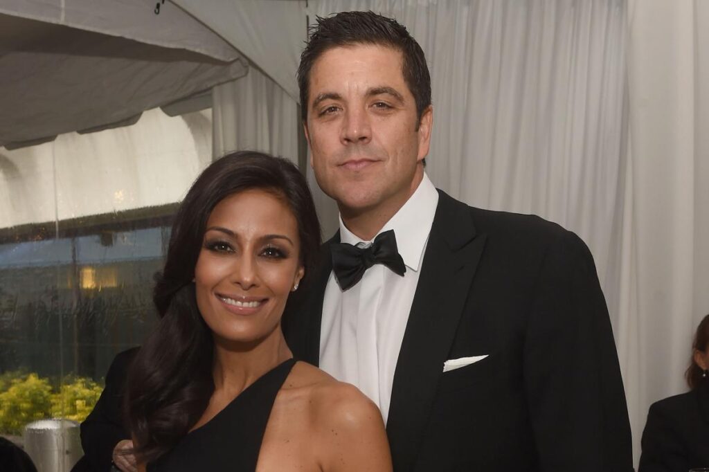 ABC anchor Liz Cho demands ex Josh Elliott hand over financial, travel records amid affair speculation ABC anchor Liz Cho demands ex Josh Elliott hand over financial, travel records amid affair speculation