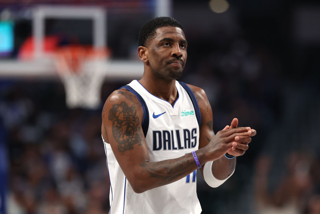 Charlotte Hornets v Dallas Mavericks