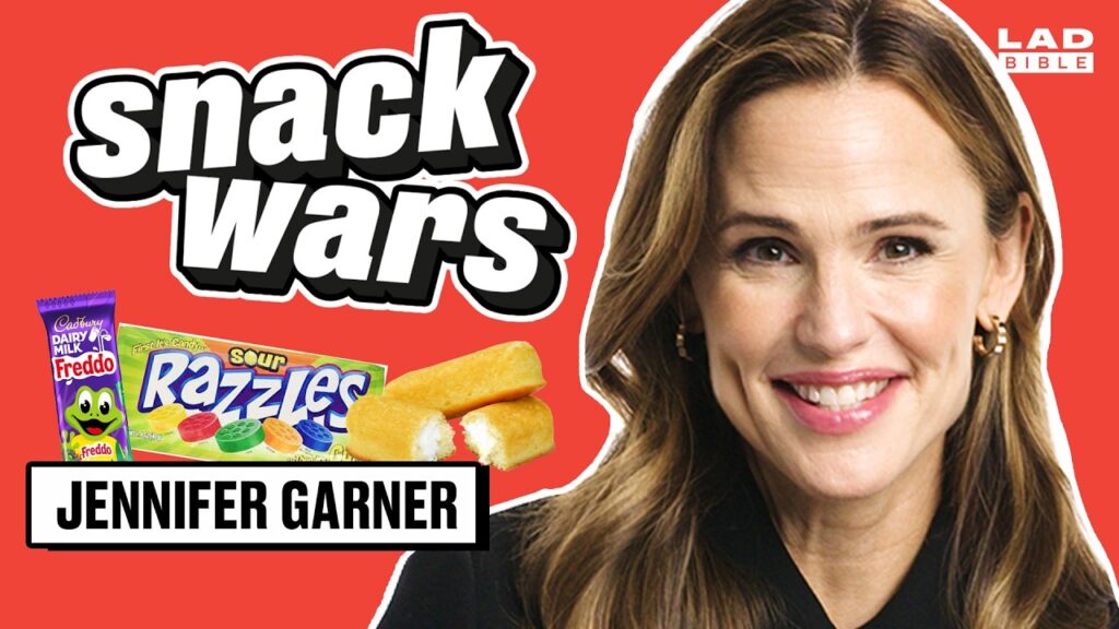 Jennifer Garner Tries British & American Food | Snack Wars Jennifer Garner Tries British & American Food | Snack Wars