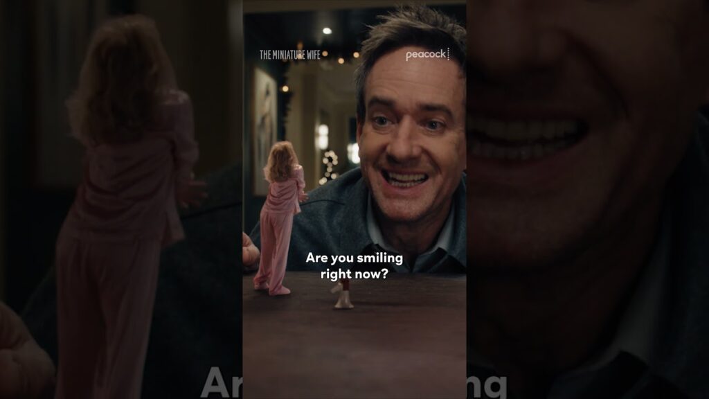 A love story with one little problem 🤏 #TheMiniatureWife #ElizabethBanks #MatthewMacfadyen #Shorts A love story with one little problem 🤏 #TheMiniatureWife #ElizabethBanks #MatthewMacfadyen #Shorts