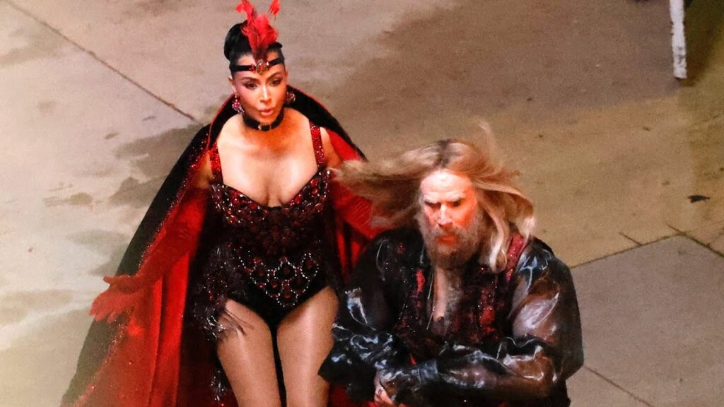 Kim Kardashian CHASES Will Ferrell While Dressed as VEGAS SHOWGIRL Kim Kardashian CHASES Will Ferrell While Dressed as VEGAS SHOWGIRL