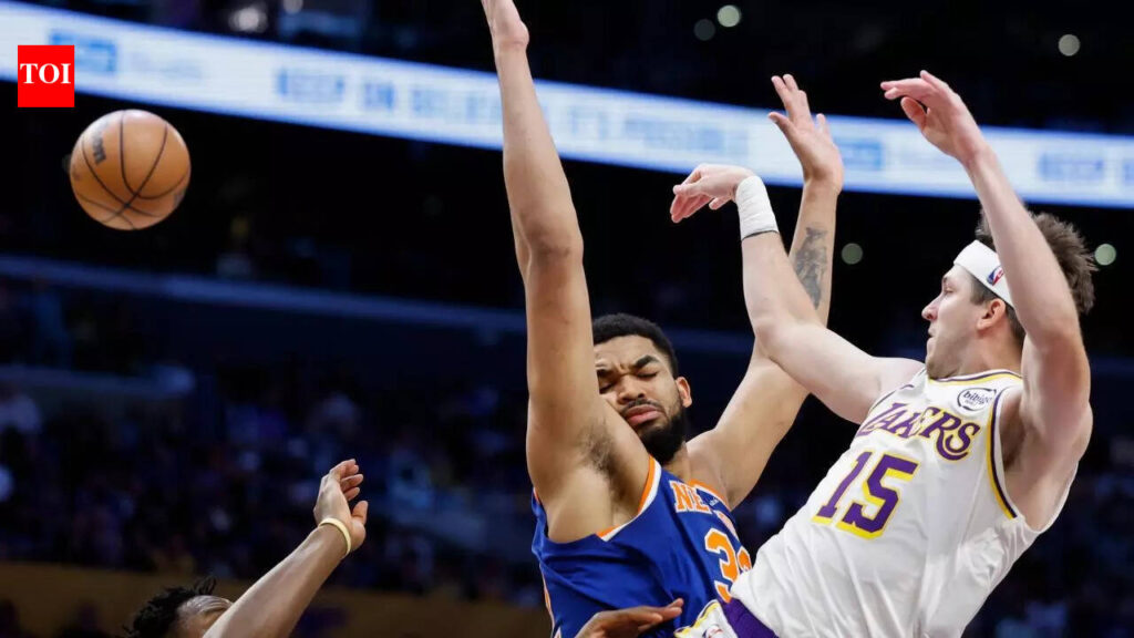 Los Angeles Lakers claim huge victory over New York Knicks in star-studded night as Martin Lawrence and several other celebrities cheered with crowd | NBA News Los Angeles Lakers claim huge victory over New York Knicks in star-studded night as Martin Lawrence and several other celebrities cheered with crowd | NBA News