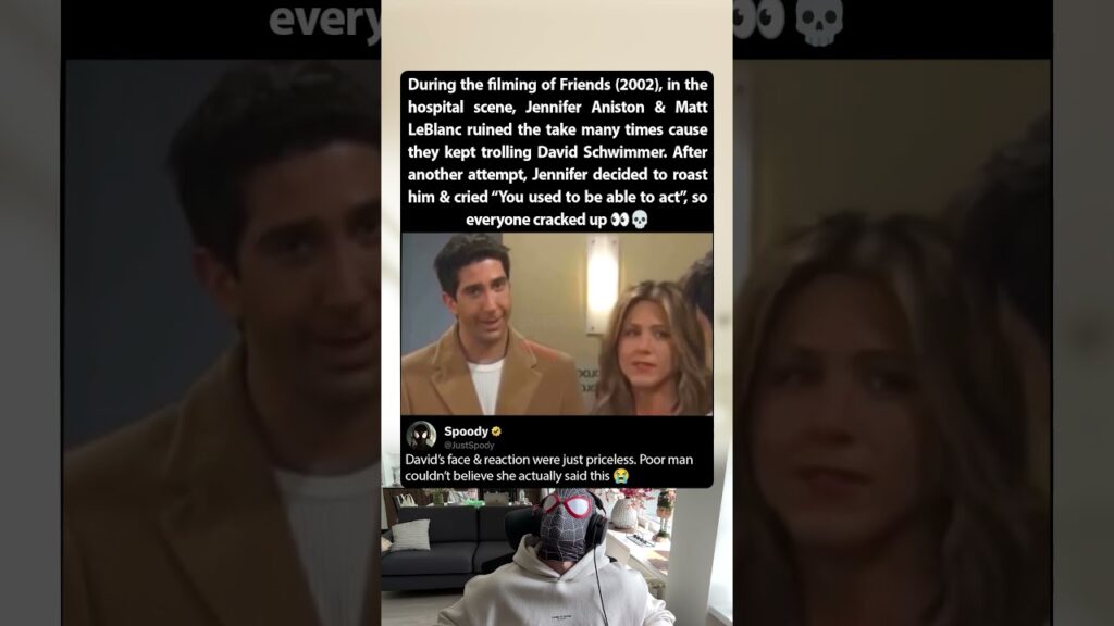 During the filming of Friends (2002), Jennifer Aniston & Matt LeBlanc couldn't hold
