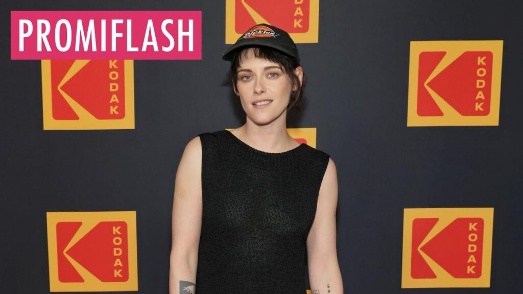 Kristen Stewart rockt den Red Carpet mit Baseballkappe