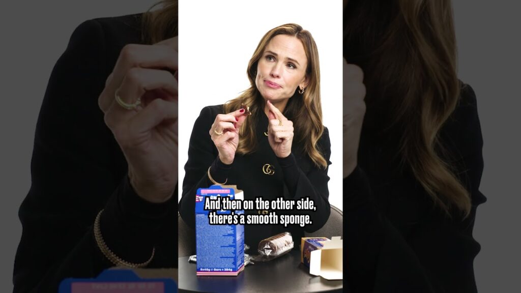 Jennifer Garner Reacts to Jaffa Cakes in Her Best British Accent! Jennifer Garner Reacts to Jaffa Cakes in Her Best British Accent!