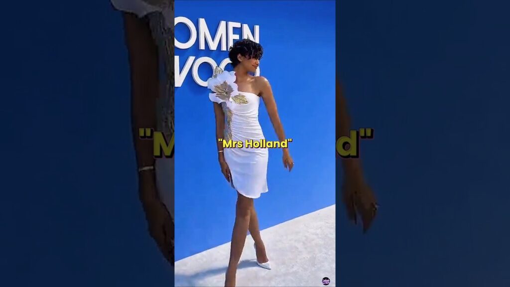 "Mrs Holland" - How Zendaya reacted as photographers hyped her up