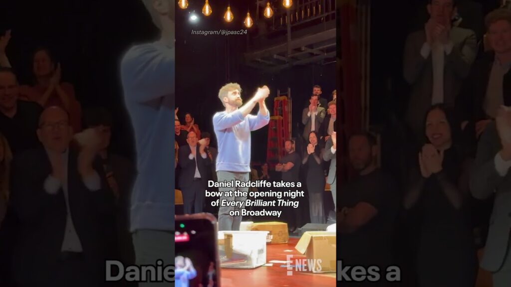 Take a bow, Daniel Radcliffe! He says good night at the opening of "Every Brilliant Thing."