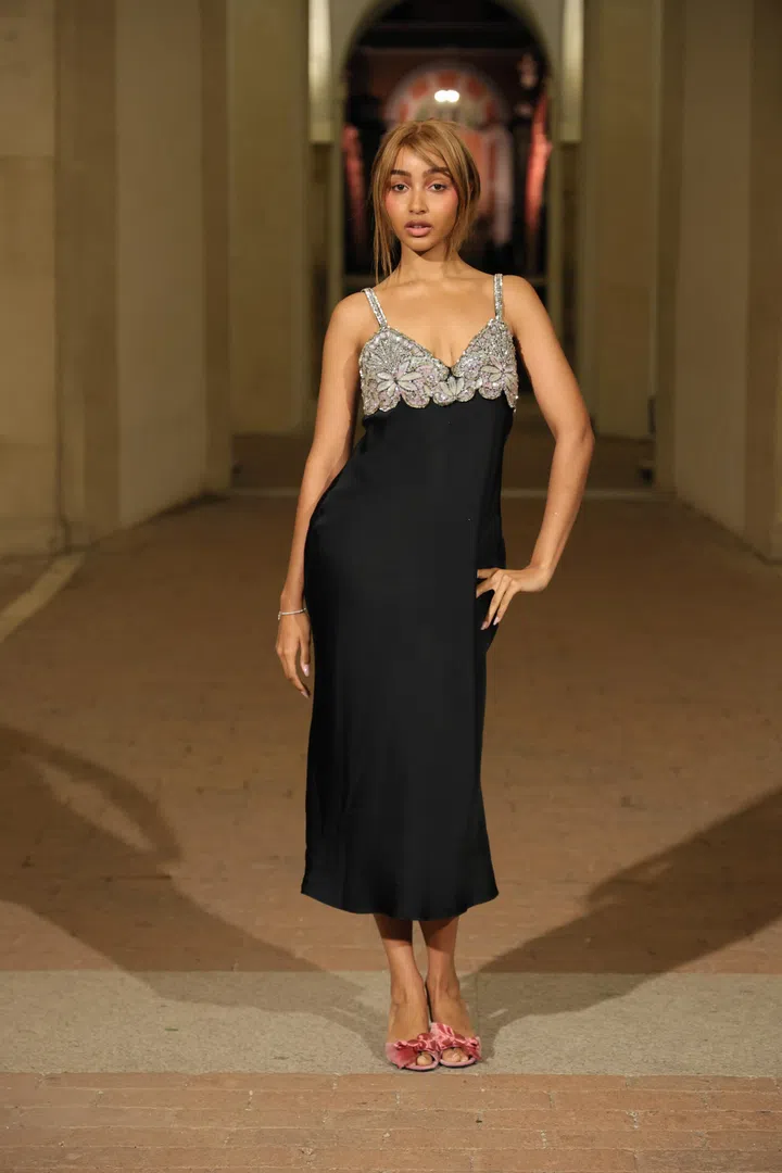 Valentino Interferenze Fall Winter 2026 PinkPantheress