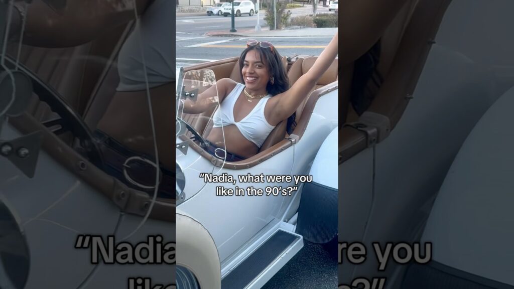 Ok ok, I couldn’t fool you guys last time… THIS was me in the 90’s🥰 #NadiaAdelay #RosarioDawson