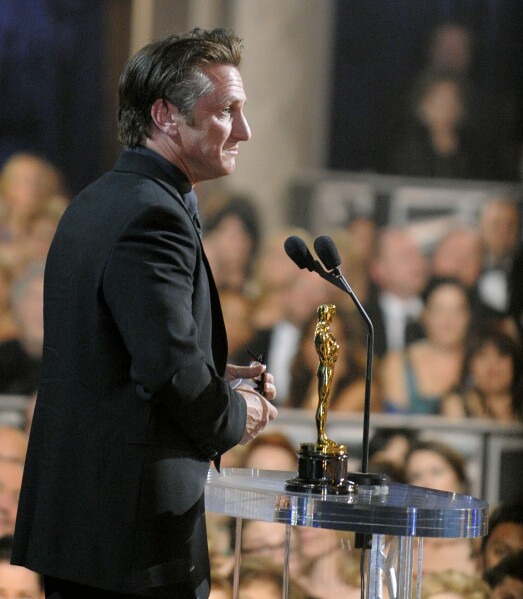 FILE - Sean Penn accepts the Oscar for best actor for his work in "Milk" at the 81st Academy Awards Feb. 22, 2009, in Los Angeles. (AP Photo/Chris Carlson)
