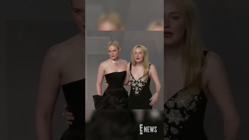 News Flash! Dakota Fanning and Elle Fanning have arrived at the Vanity Fair #Oscars Party. 🥰