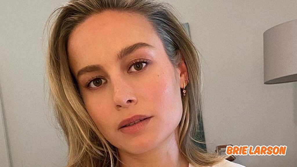 Brie Larson🔥 Hosiery, Legwear, Tights, Swimwear, Sheer Style, Bodysuit, Mini Skirt