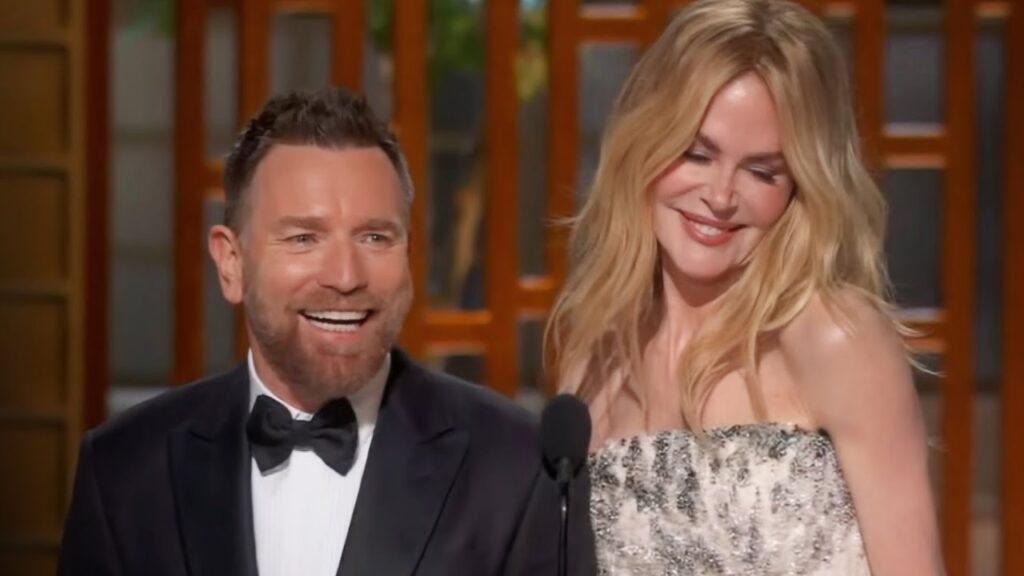 Moulin Rouge OSCARS REUNION! Nicole Kidman and Ewan McGregor SING While Presenting