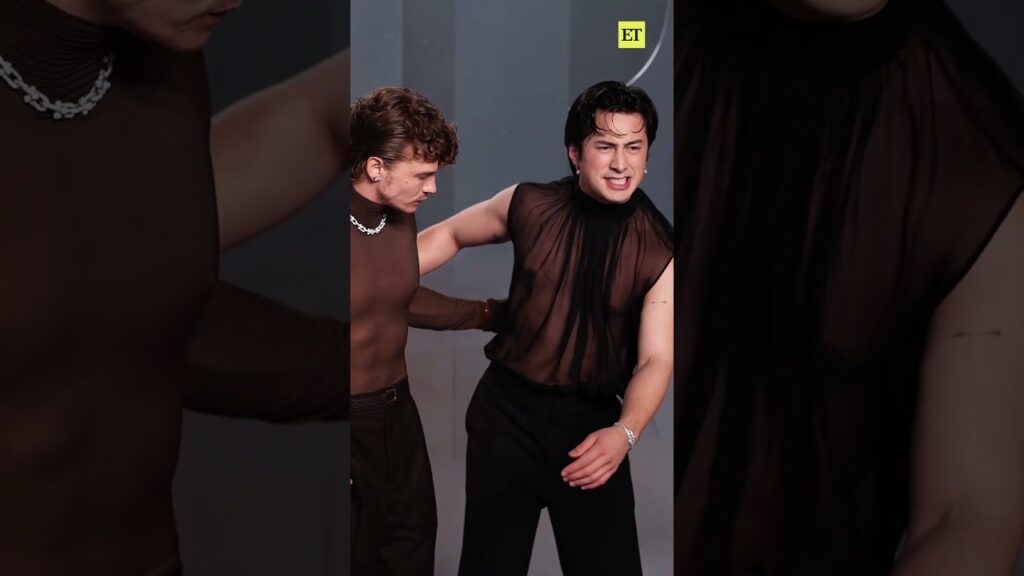 Stop everything! Connor Storrie and Hudson Williams are matching at the Vanity Fair Oscar Party. 🤩