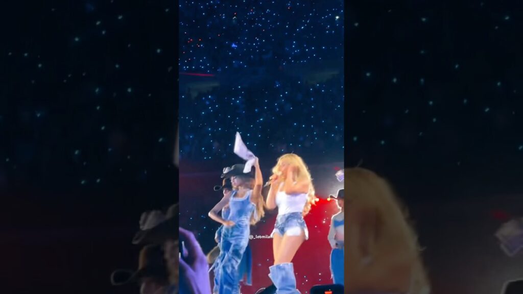 Blue Ivy & Beyonce performs “TEXAS HOLD’EM” at Cowboy Carter Tour #beyonce #blueivy #cowboycarter