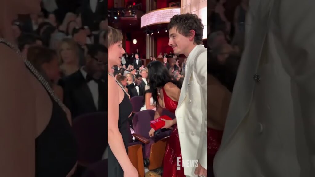 Timothée Chalamet, Pauline Chalamet, and Kylie Jenner share a sweet moment at the #Oscars. 😍